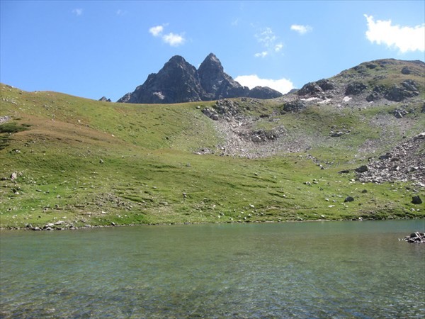 13. озеро на фоне вершины Дарбун-Кая